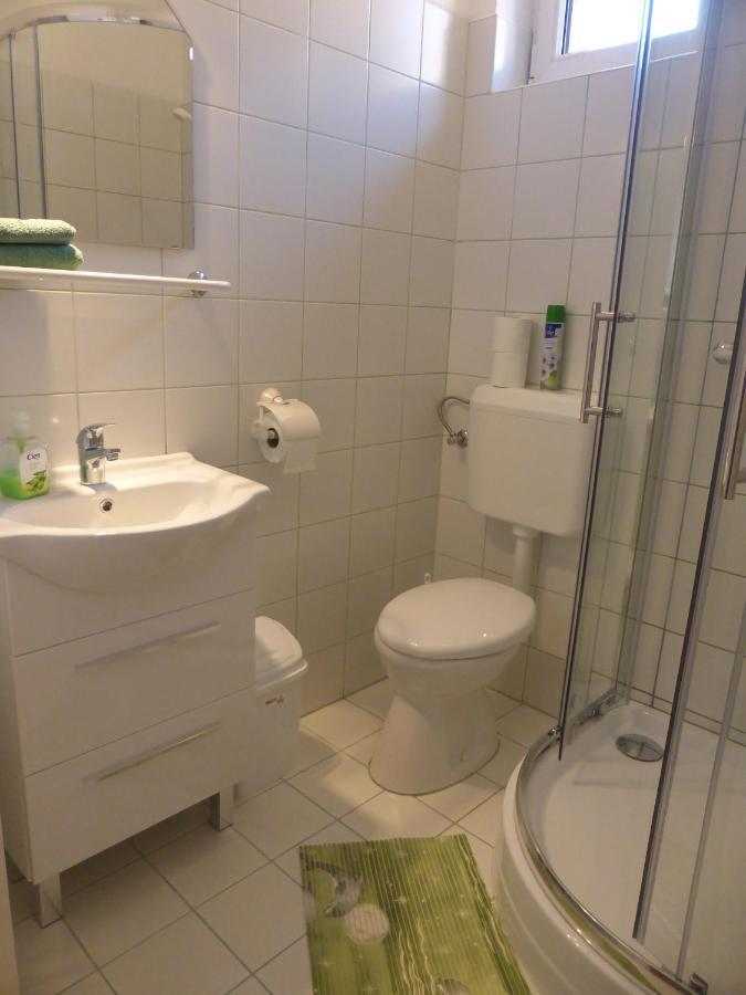 Napfeny Apartman Es Vendeghaz إيغيرسولوك المظهر الخارجي الصورة