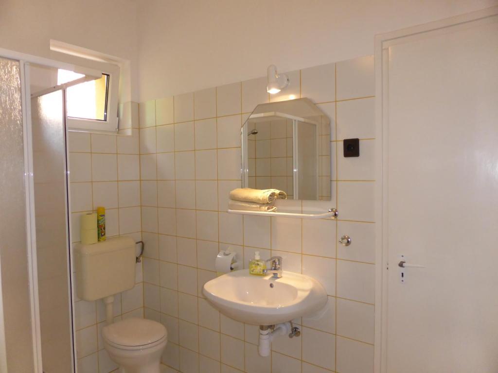 Napfeny Apartman Es Vendeghaz إيغيرسولوك الغرفة الصورة